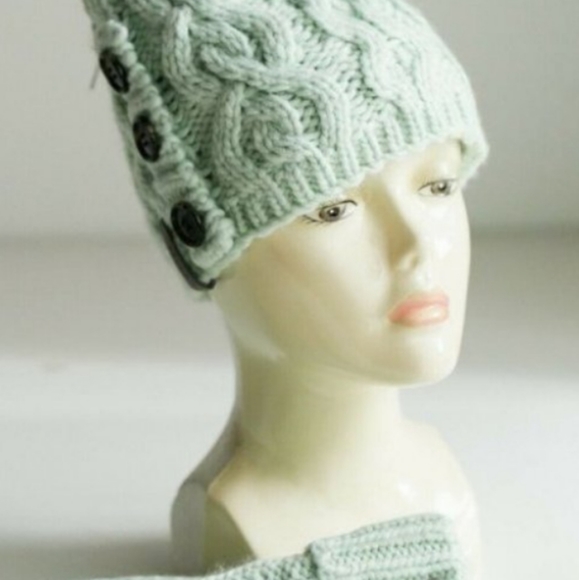 🌼 *Host Pick* Rella mint green hat + mitten set - Picture 1 of 7